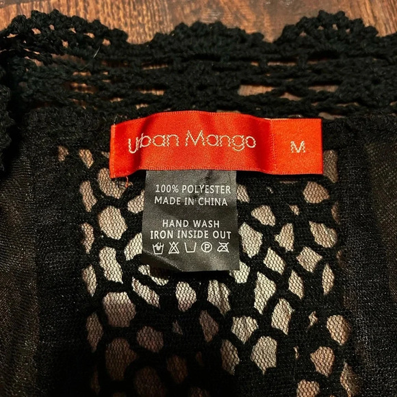 Urban Mango Lace Trim Bat Wing Black Womens M Shrug Crop Dressy Cardigan Sweater - Picture 5 of 7